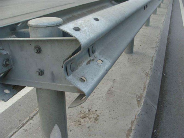 海南锌钢护栏板板型材
